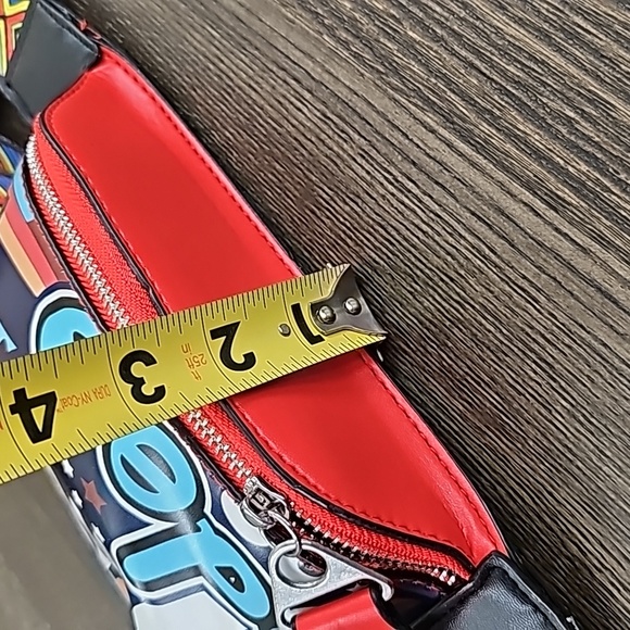 Graffiti Print Wide Shoulder Strap Shoulder Bag Fanny Pack Belt Bag. NWOT - Picture 12 of 14